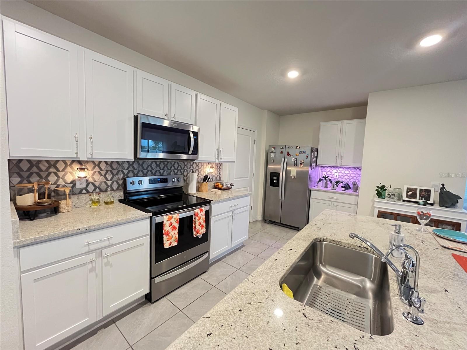 FOREST BROOKE PH 4B - Residential Lease