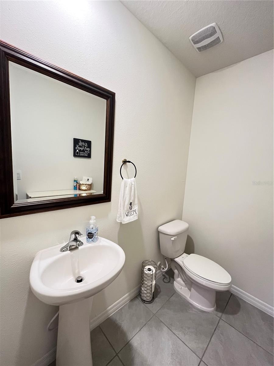 FOREST BROOKE PH 4B - Residential Lease