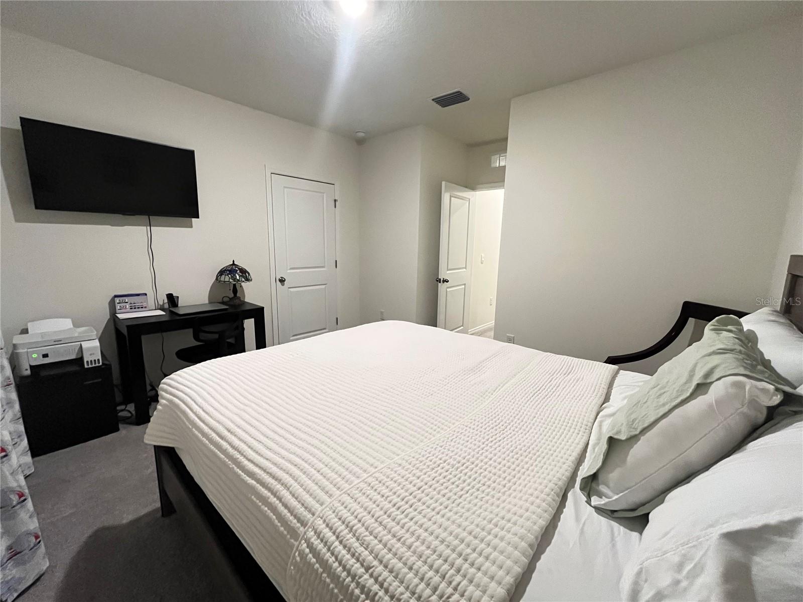 FOREST BROOKE PH 4B - Residential Lease