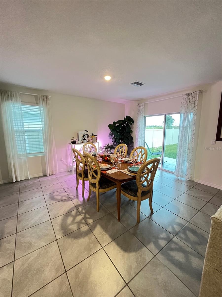 FOREST BROOKE PH 4B - Residential Lease