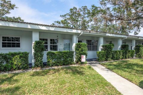 A home in SEMINOLE