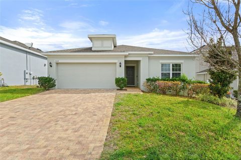 1504 FINCHBURG STREET MINNEOLA FL 34715