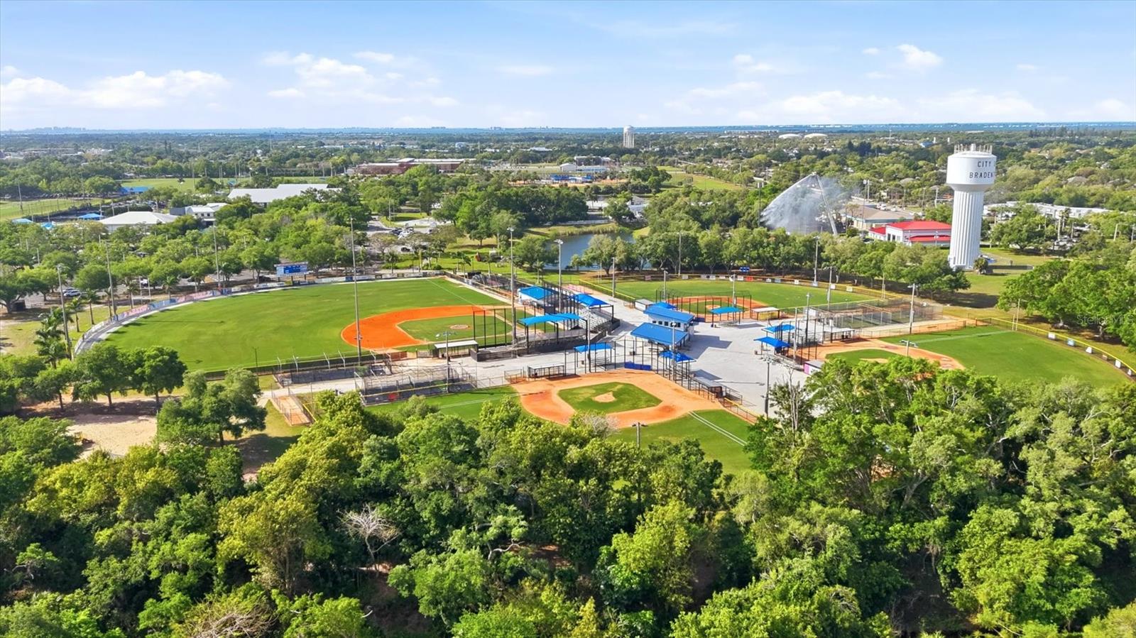 TANGLEWOOD PATIO HOMES PH III AMD - Residential