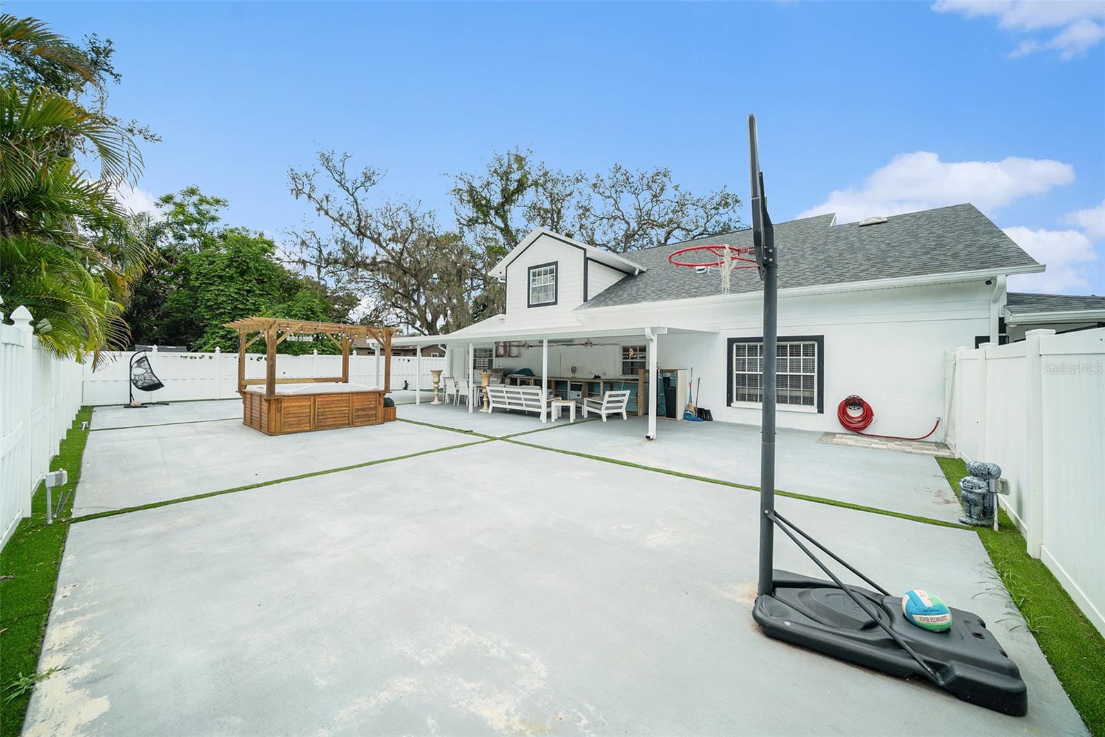 CLAONIA HIGHLANDS - Residential