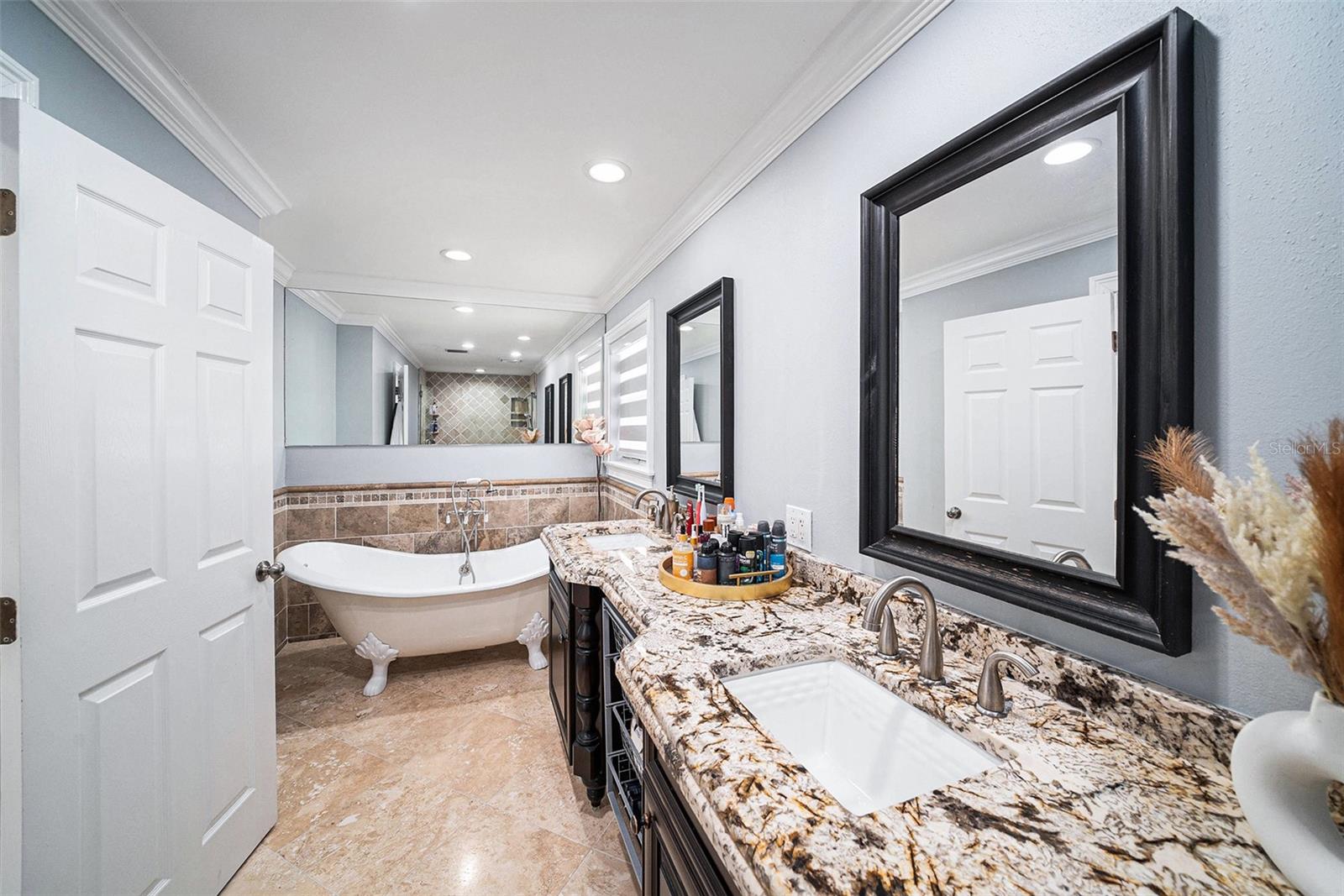 CLAONIA HIGHLANDS - Residential