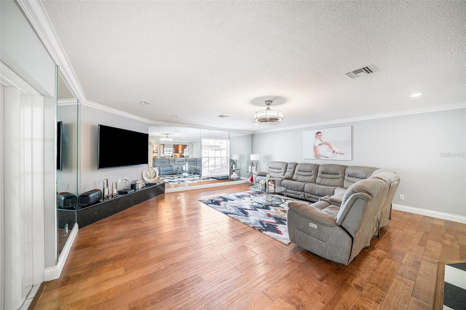 CLAONIA HIGHLANDS - Residential