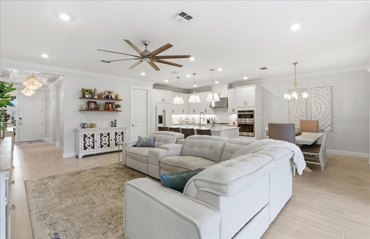 ESPLANADE NORTH AT ARTISAN LAKES SUBPH I - Residential