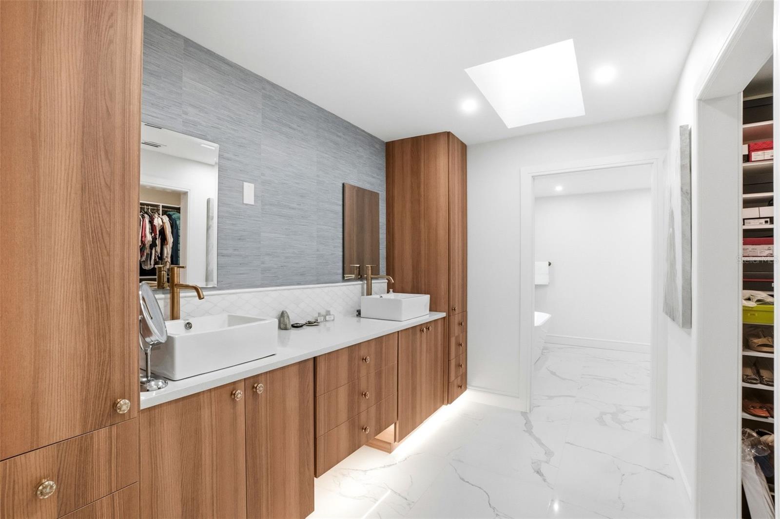 THE LANDINGS - Residential