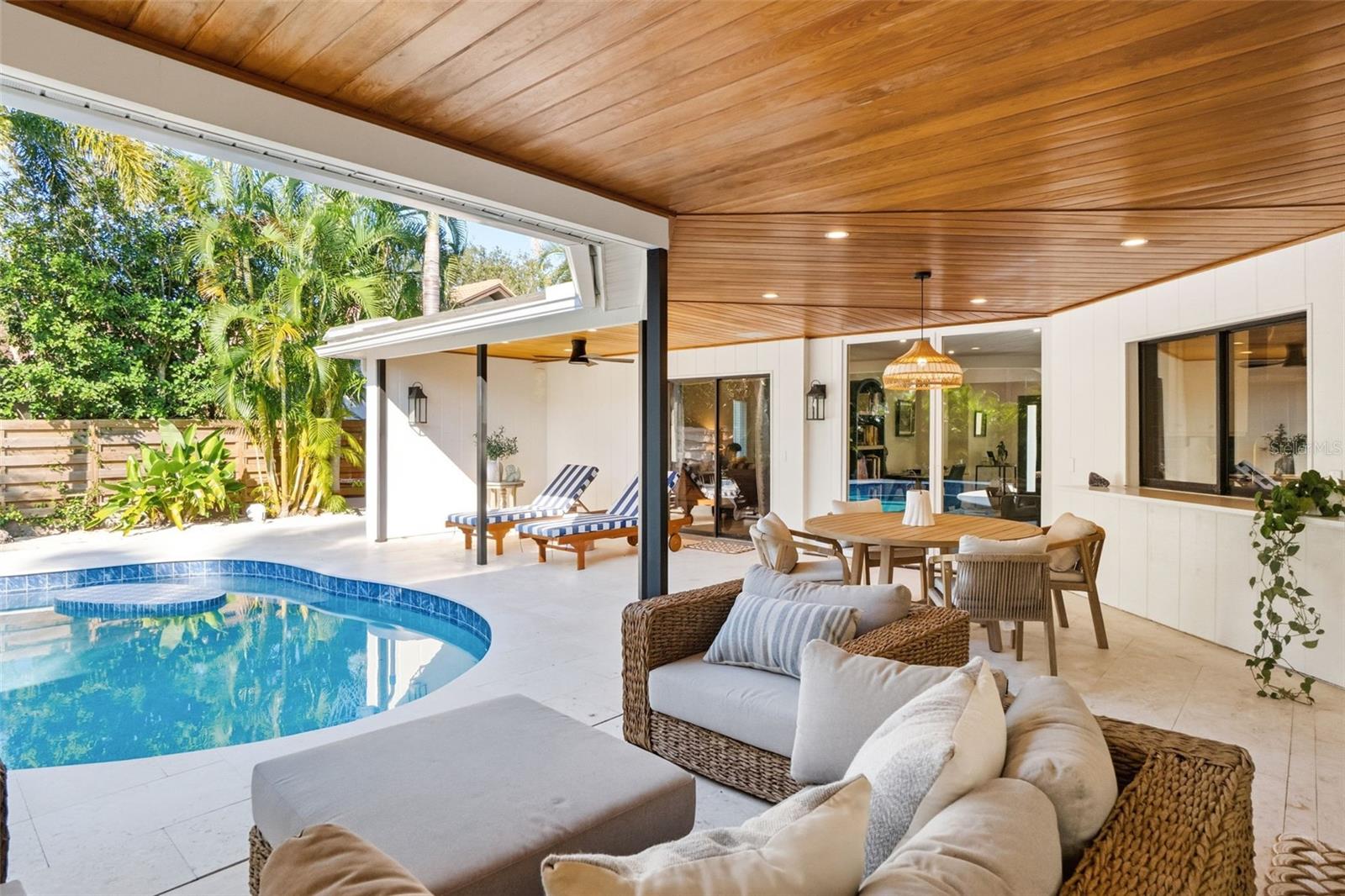 THE LANDINGS - Residential