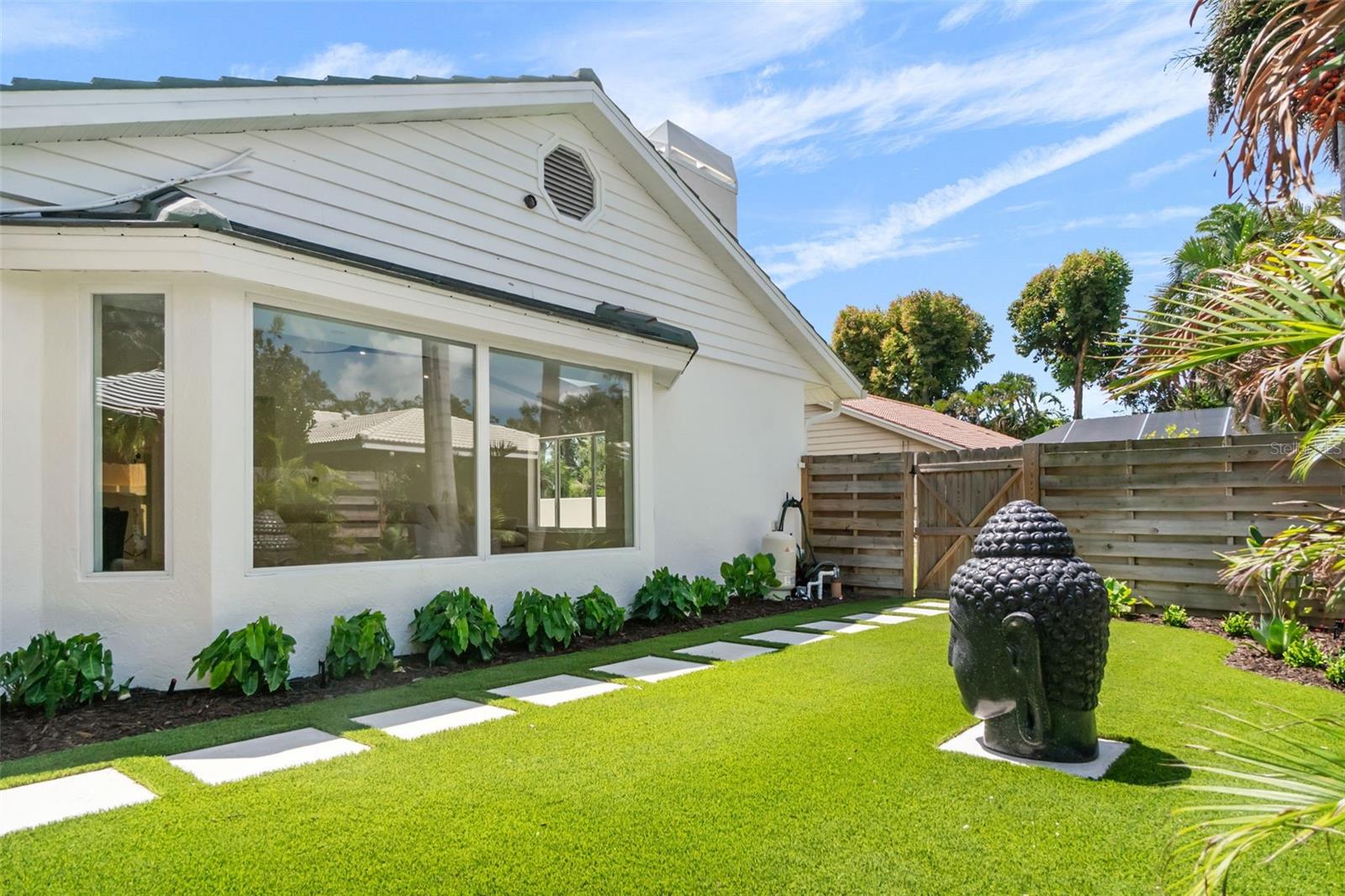 THE LANDINGS - Residential