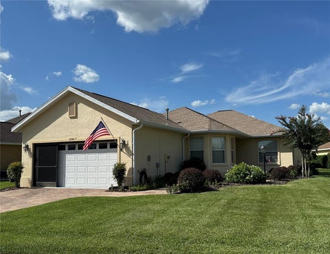 Photo of 8394 SW 82nd Loop, Ocala, FL 34481 (MLS # OM729104)