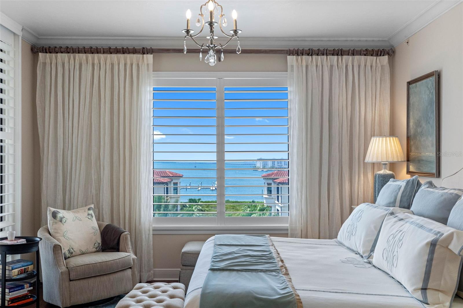 CASTILLO AT WESTSHORE YACHT CL - Residential