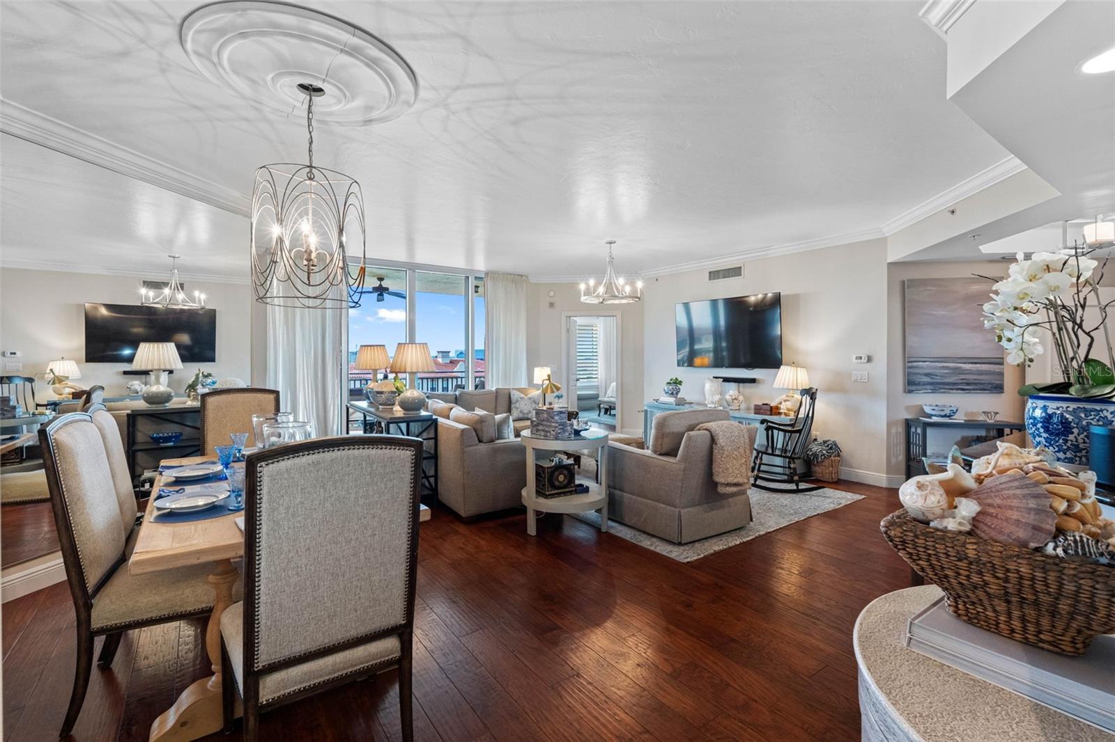 CASTILLO AT WESTSHORE YACHT CL - Residential