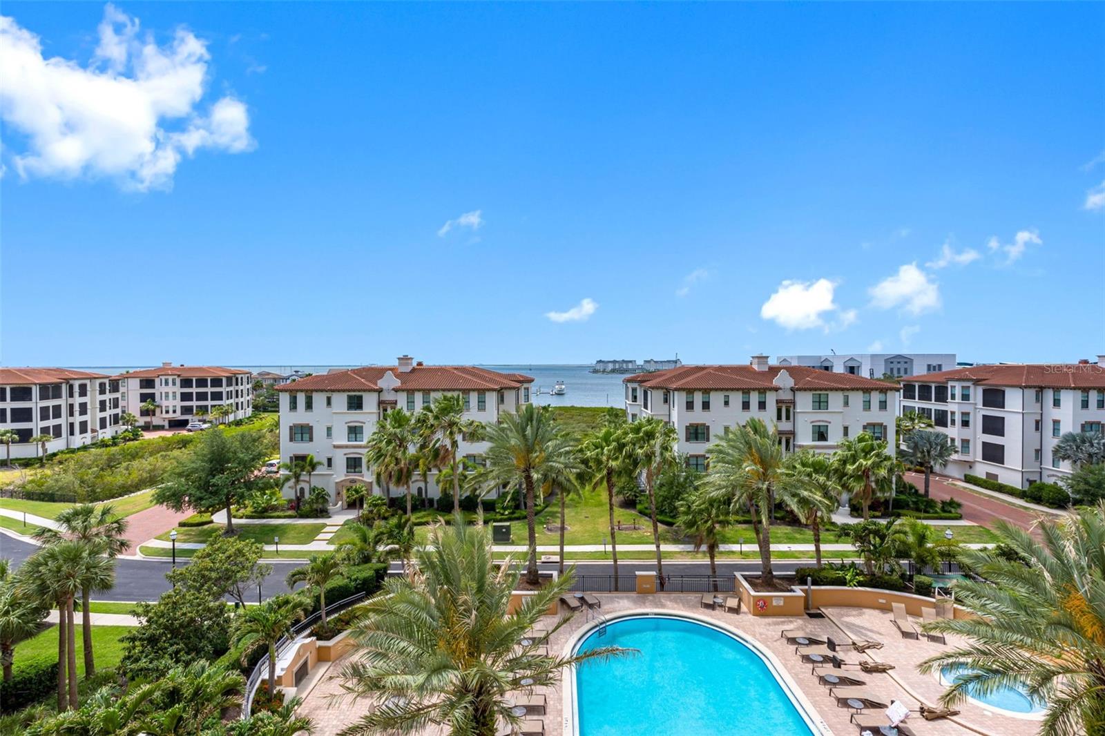 CASTILLO AT WESTSHORE YACHT CL - Residential