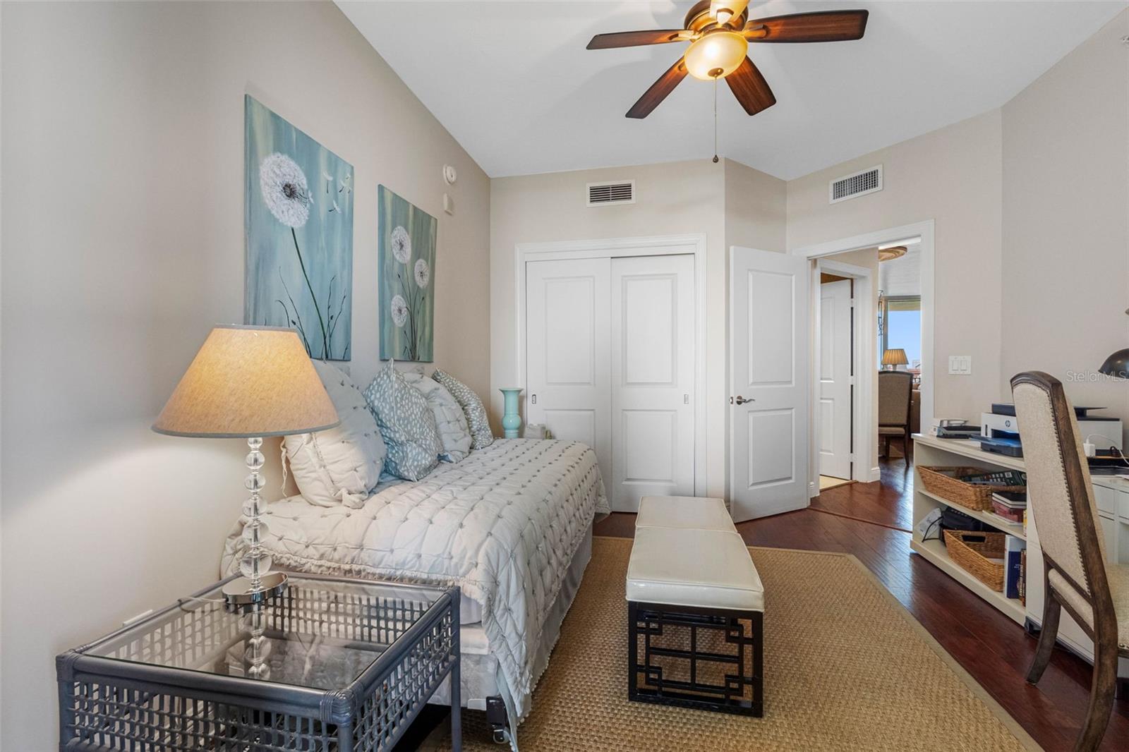 CASTILLO AT WESTSHORE YACHT CL - Residential