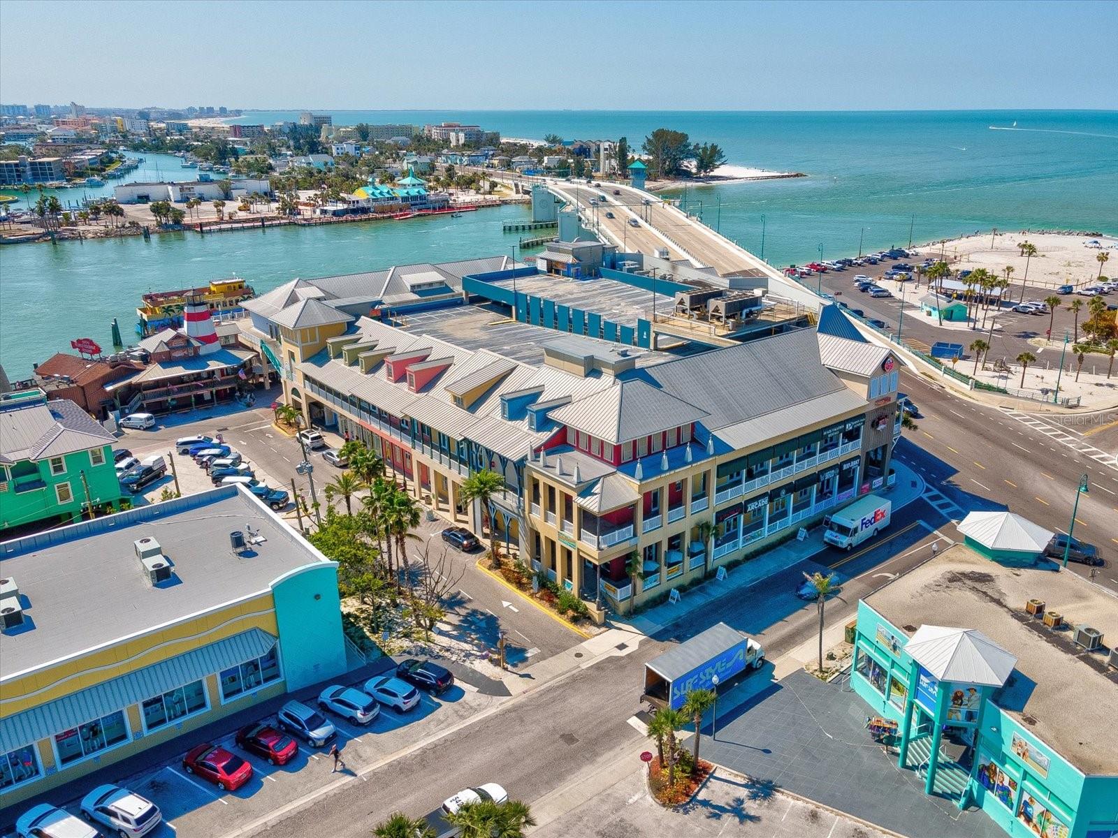 MADEIRA BAY RESORT - Residential