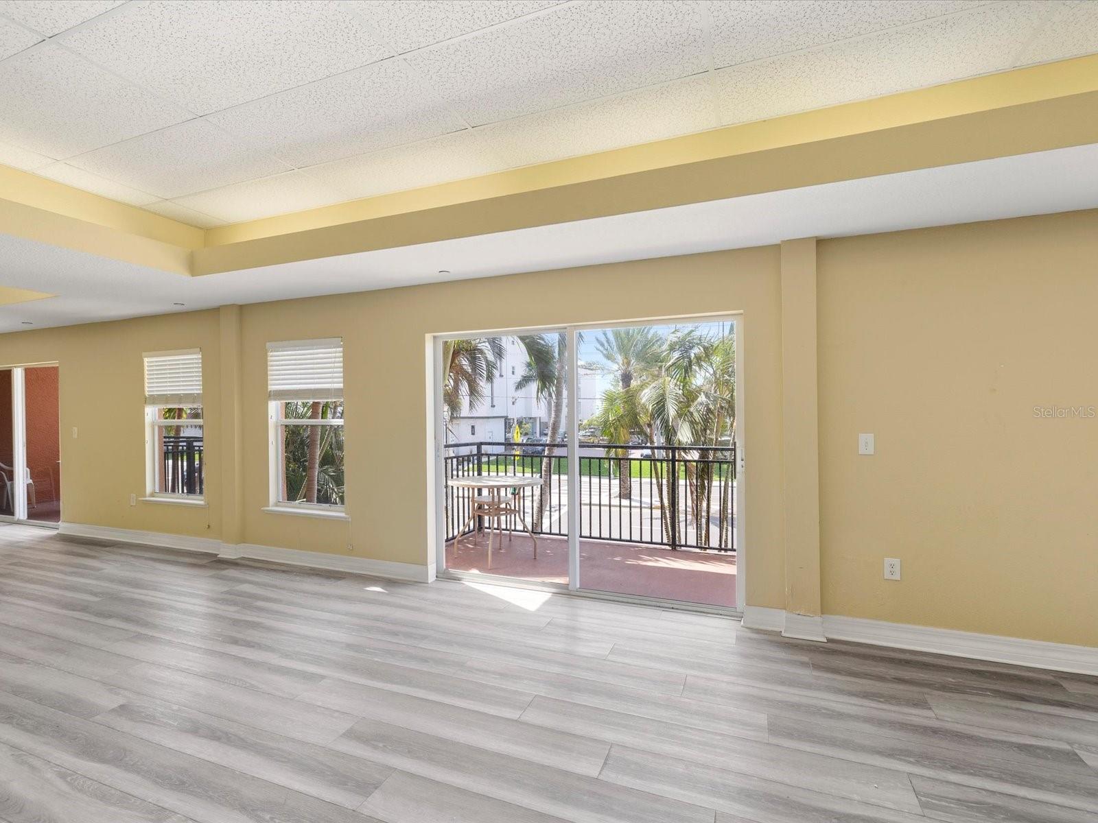 MADEIRA BAY RESORT - Residential