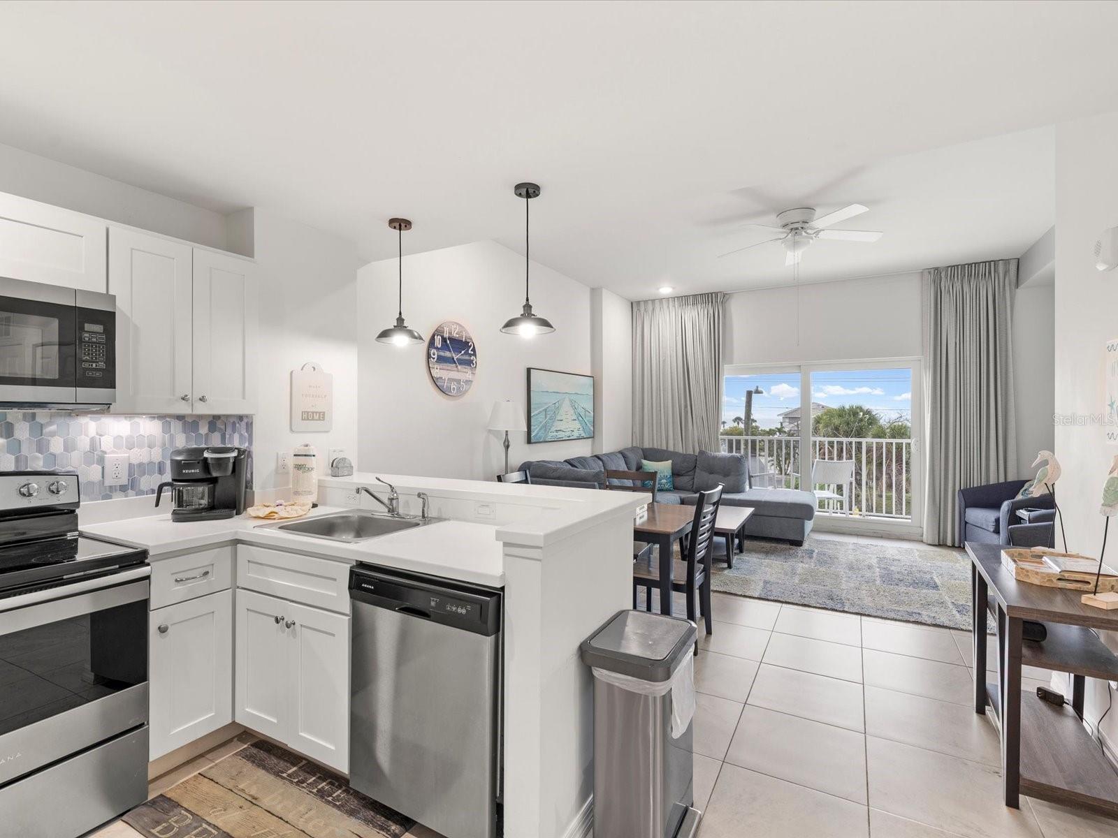 MADEIRA BAY RESORT - Residential