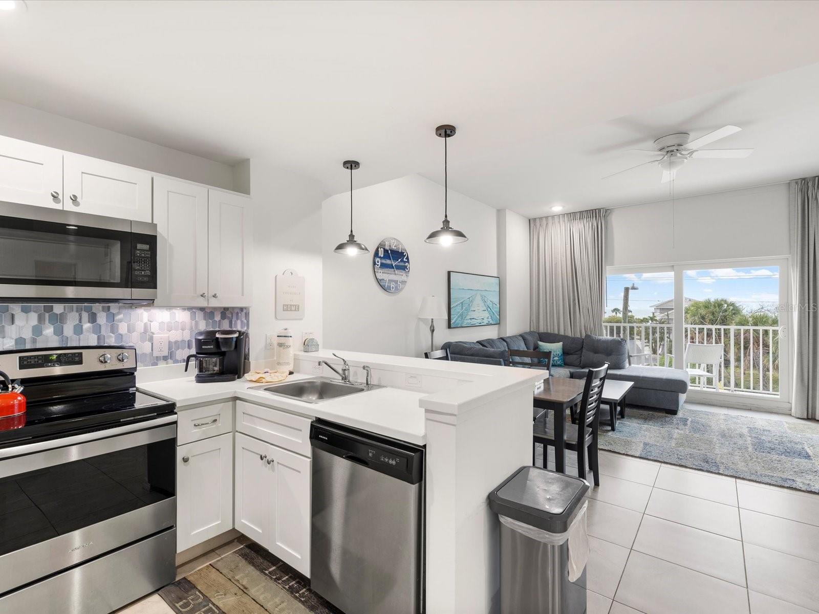 MADEIRA BAY RESORT - Residential