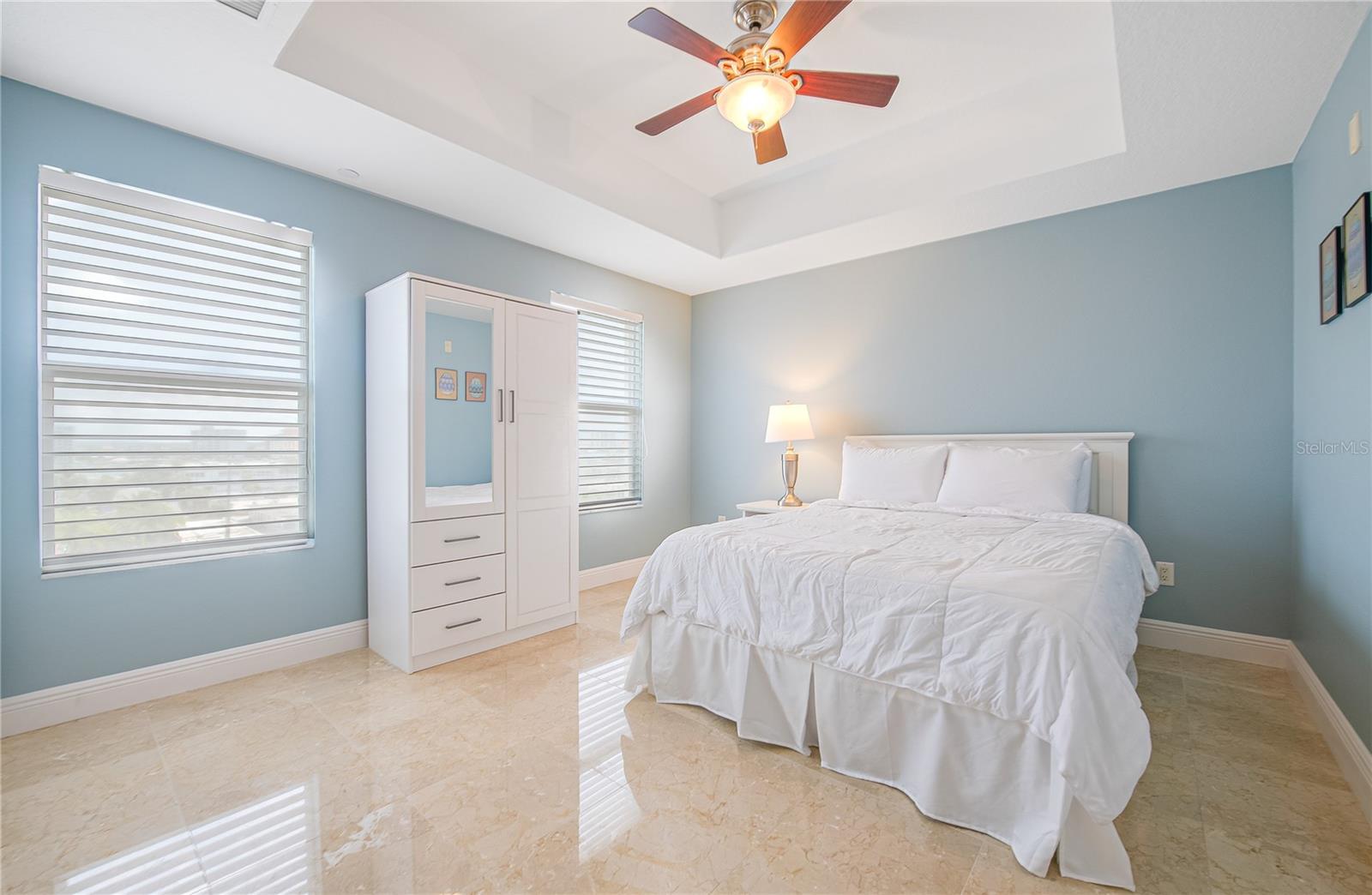 CHATEAU ON WHITE SAN - Residential Lease