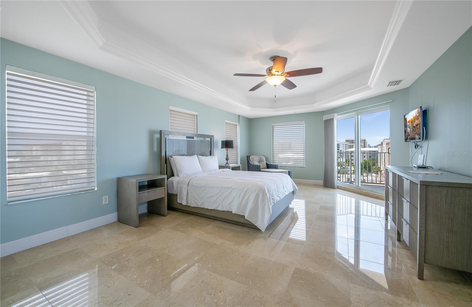 CHATEAU ON WHITE SAN - Residential Lease