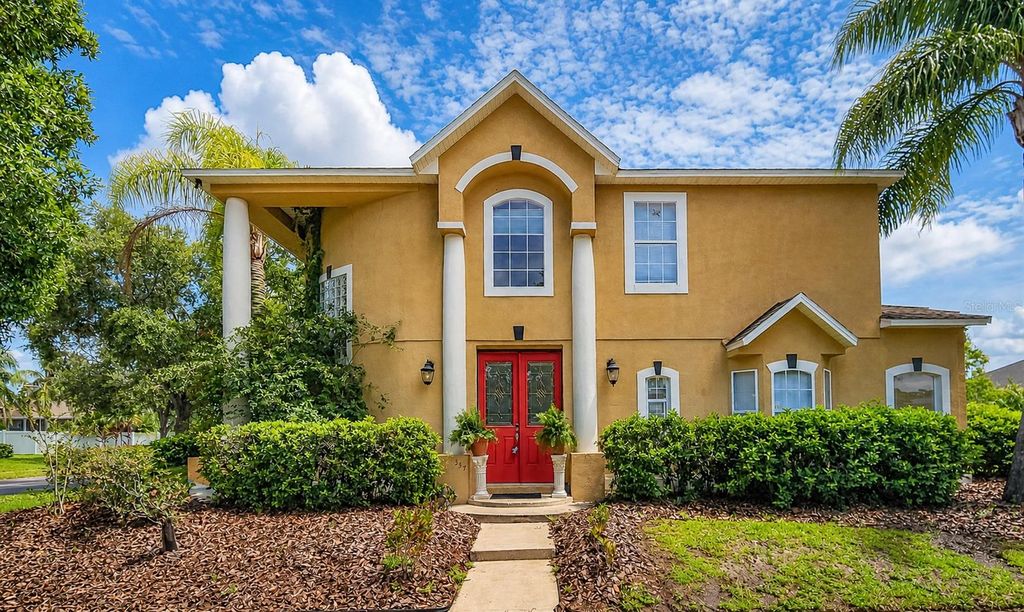 Photo of 357 Fairway Pointe Circle, Orlando, FL 32828 (MLS # O6404565)
