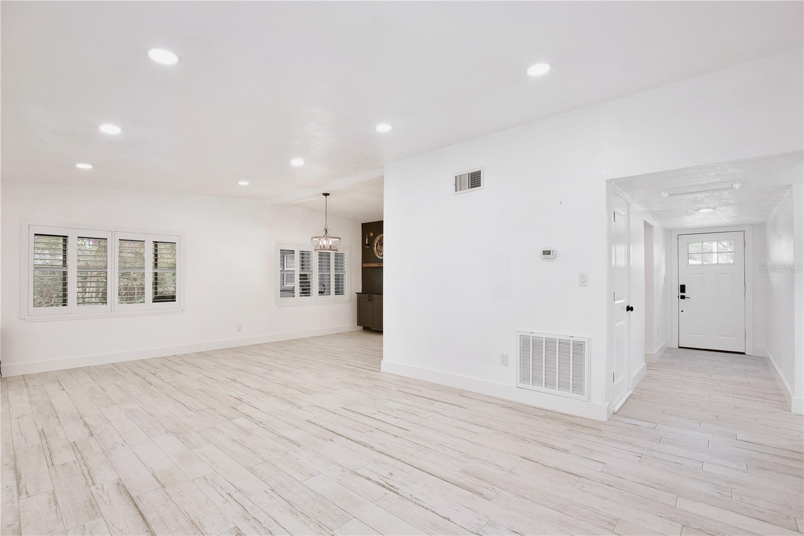 MARVANIA 1ST SEC - Residential