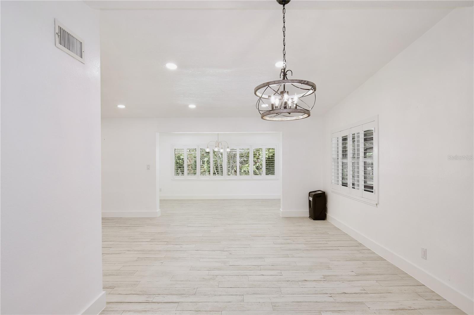 MARVANIA 1ST SEC - Residential