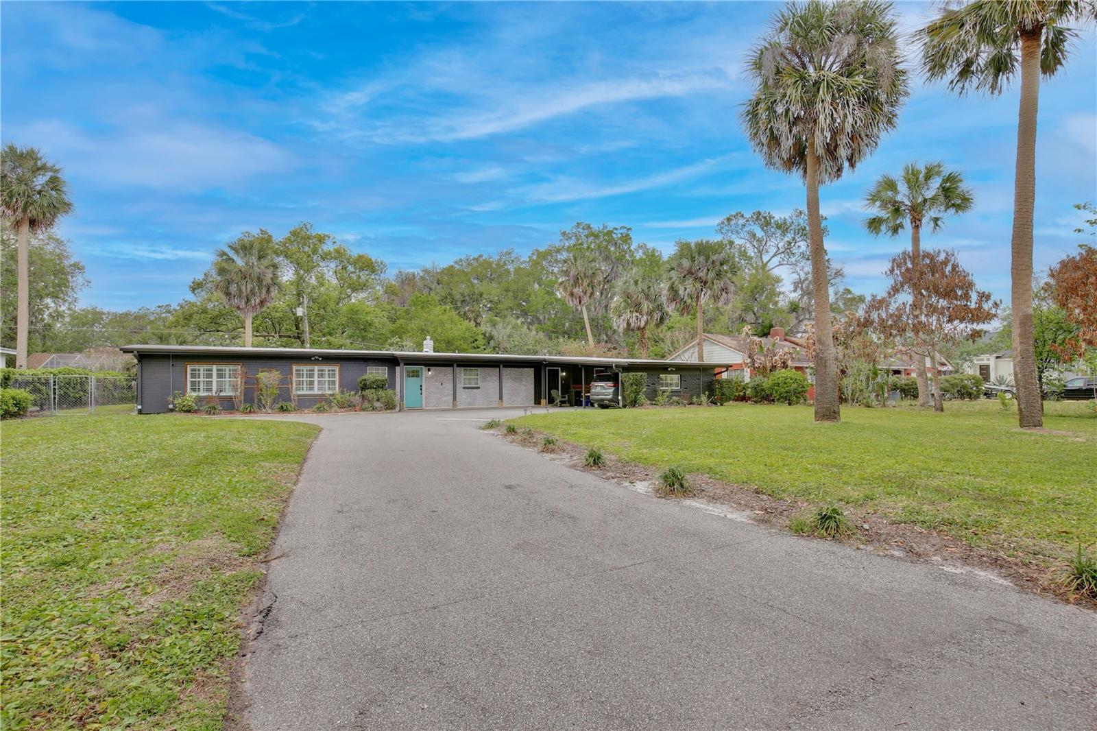 MARVANIA 1ST SEC - Residential