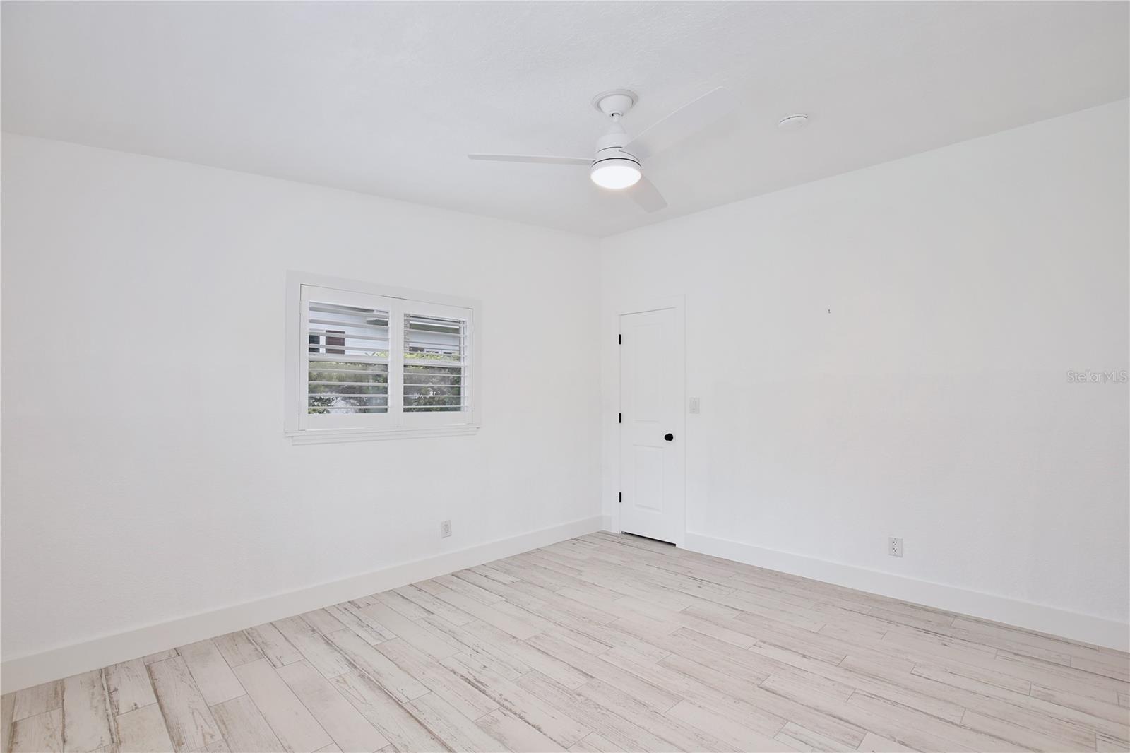 MARVANIA 1ST SEC - Residential