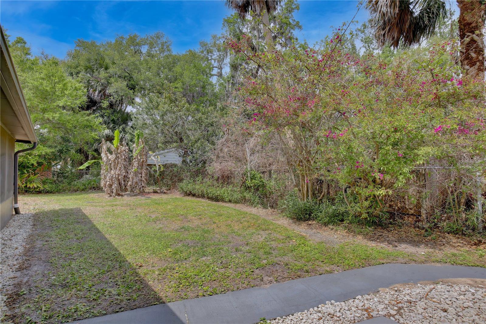 MARVANIA 1ST SEC - Residential