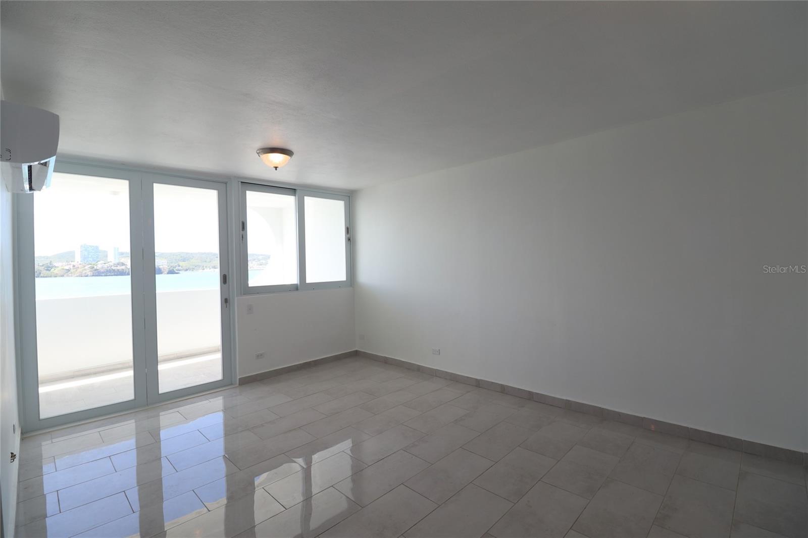 7H COND. ISLETA MARINA II 7H