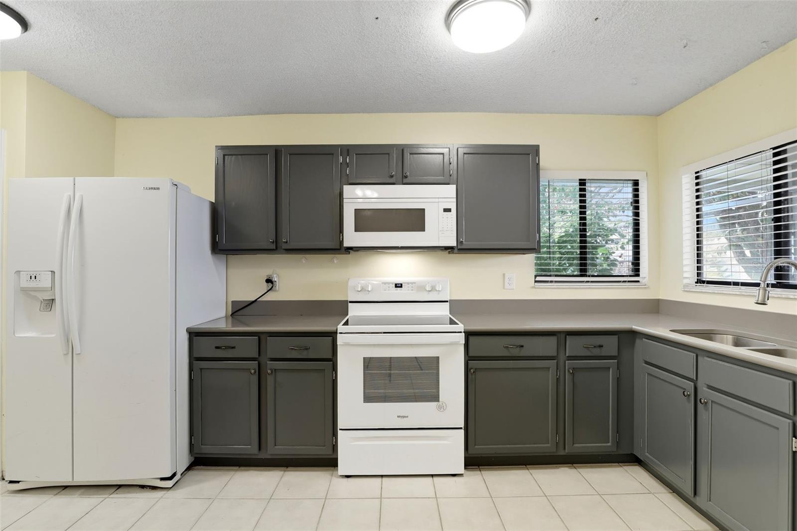 LAKEWOOD AT THE CROSSINGS - Residential