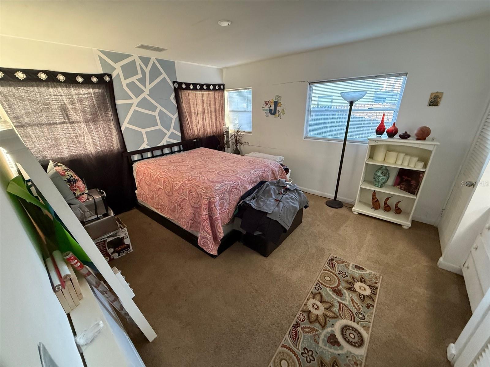 4235 EDGEWATER DRIVE