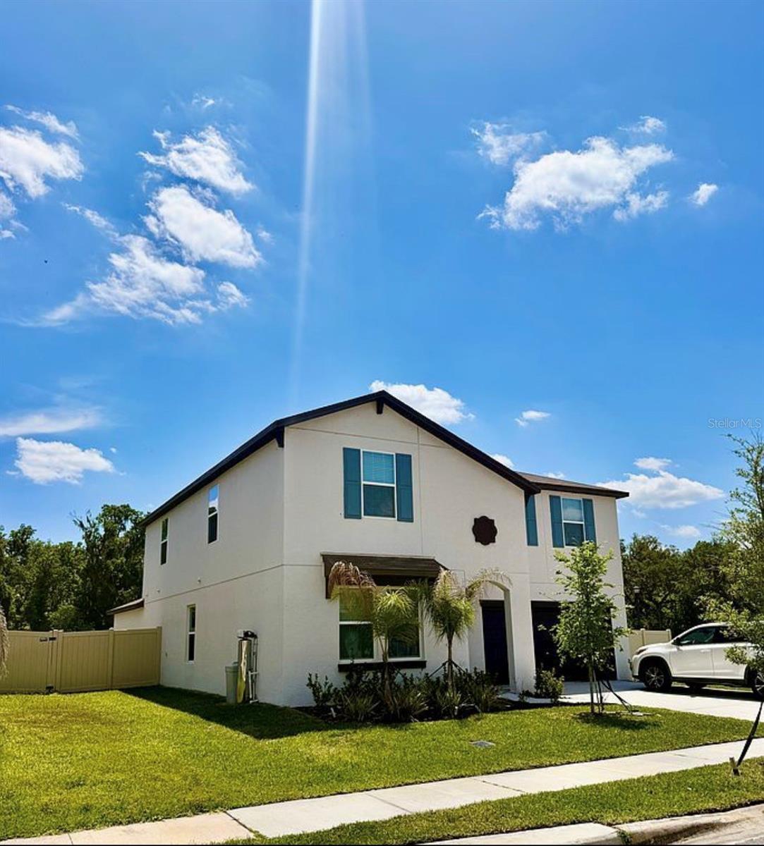 SADDLE CREEK - Residential