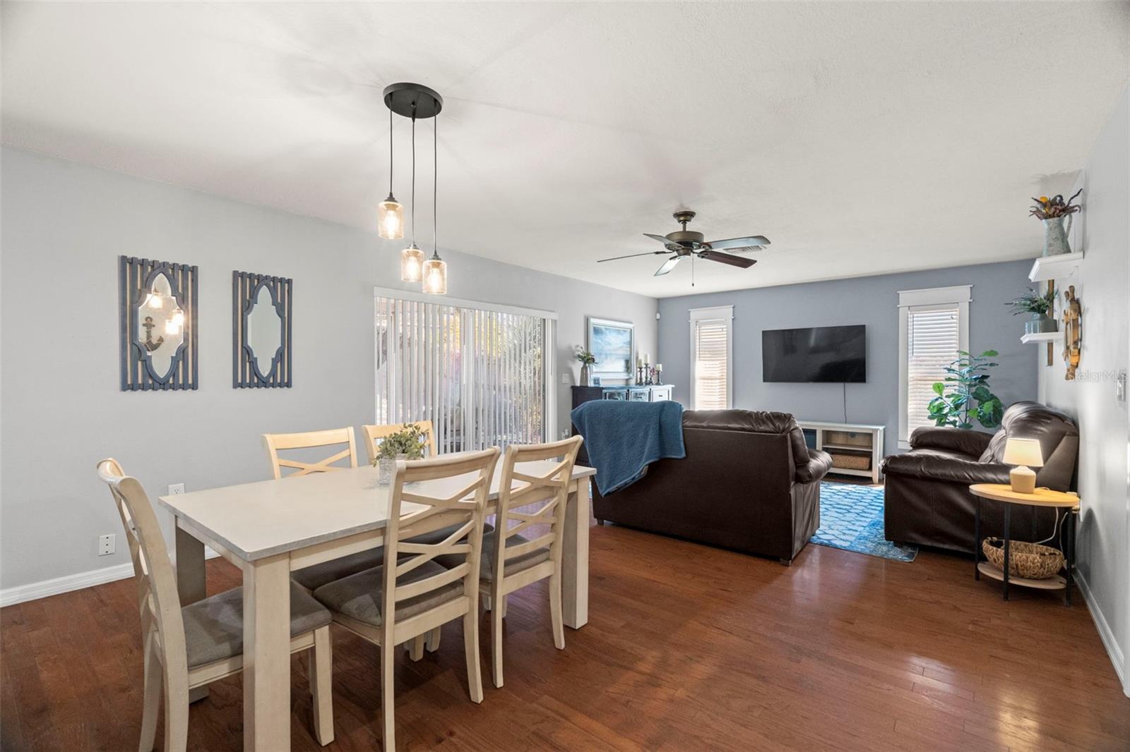 BEACON GROVES UNIT VI - Residential