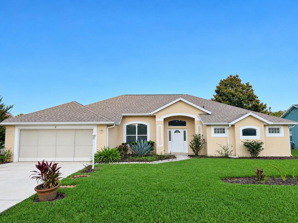 Photo of 3 Walla Place, Palm Coast, FL 32164 (MLS # FC322104)