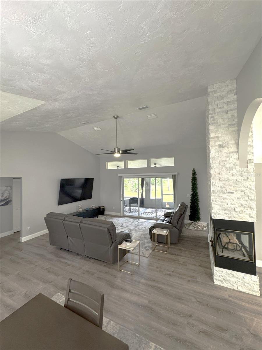 4178 FALLING LEAF DRIVE