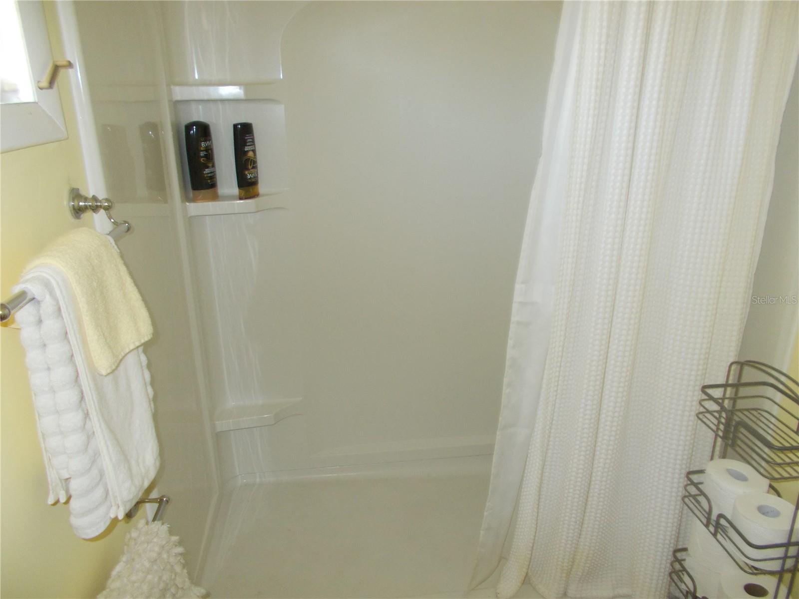 HOLIDAY PARK - Residential