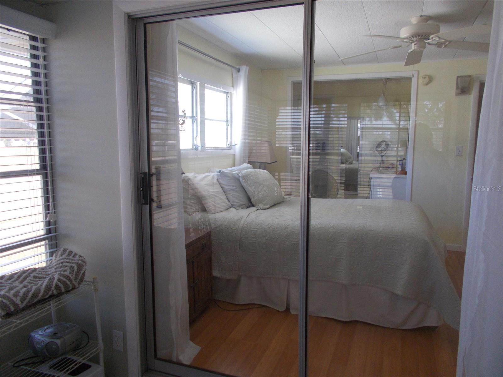 HOLIDAY PARK - Residential