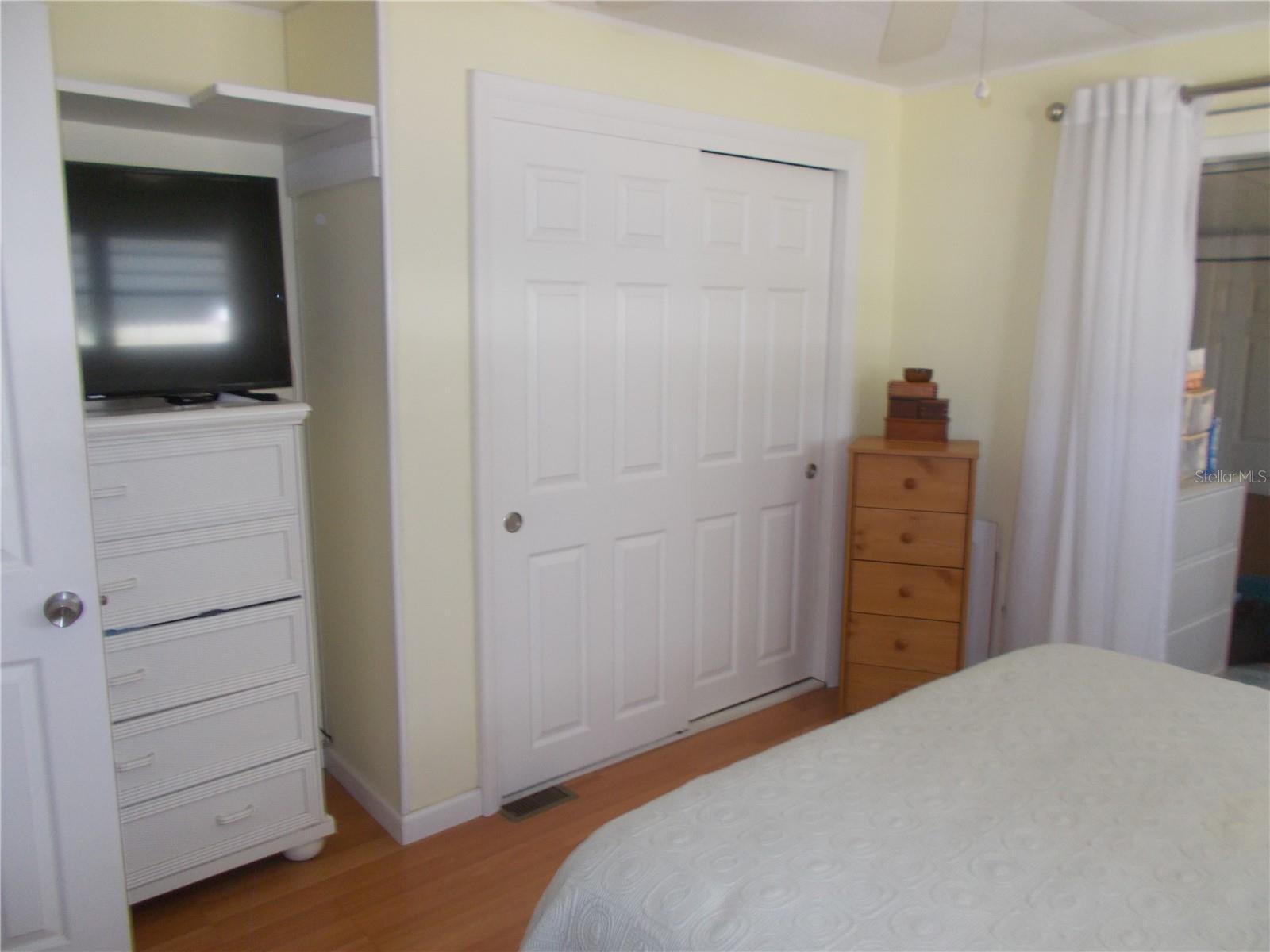 HOLIDAY PARK - Residential