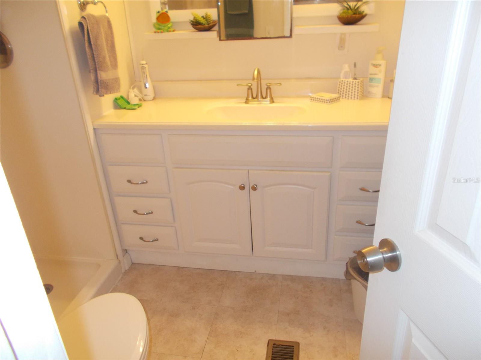 HOLIDAY PARK - Residential