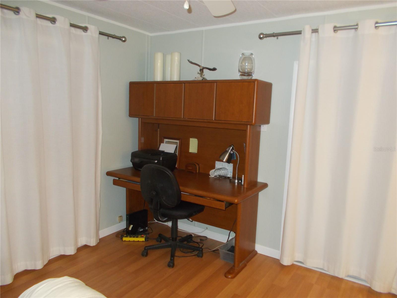 HOLIDAY PARK - Residential