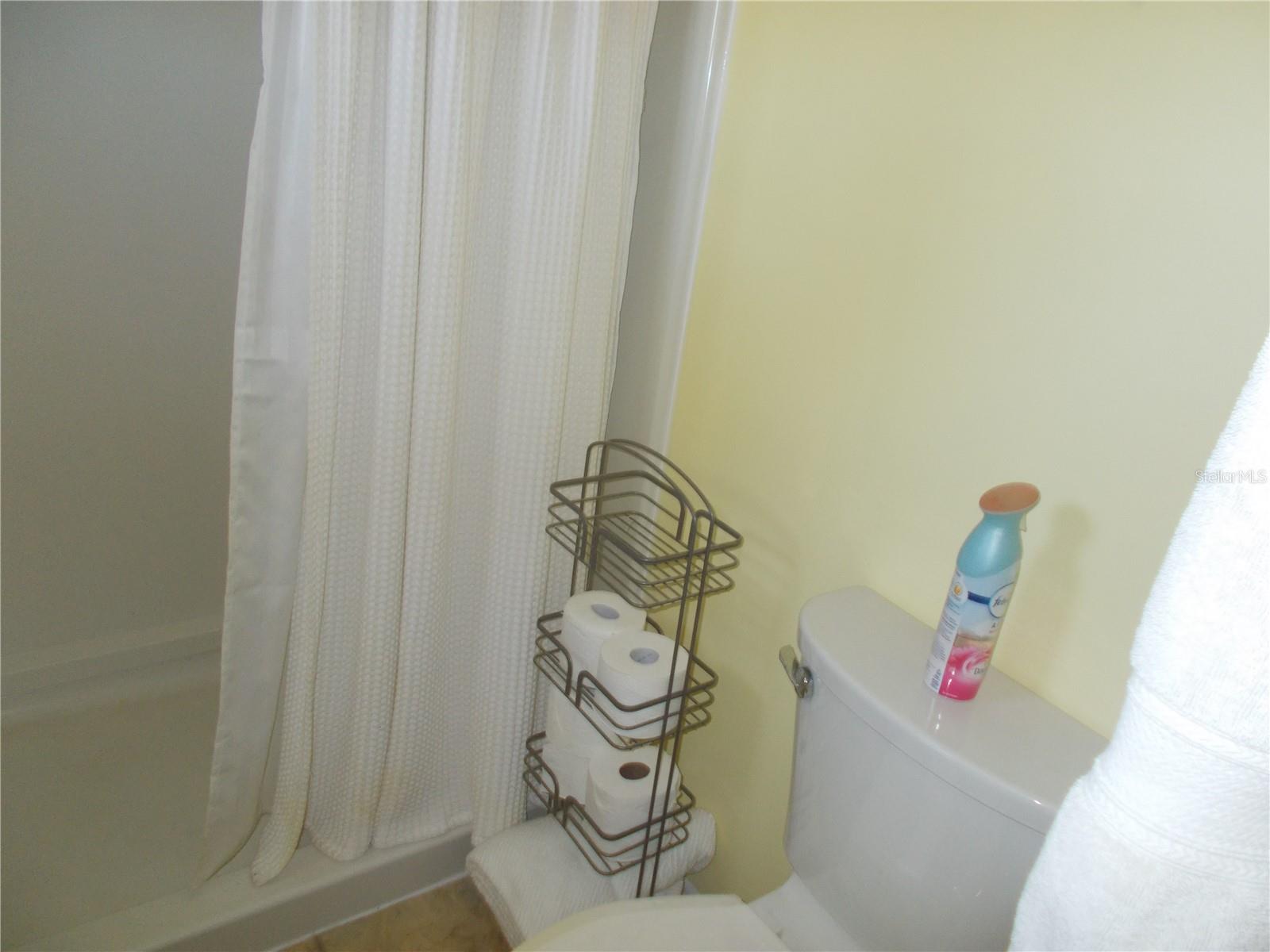 HOLIDAY PARK - Residential