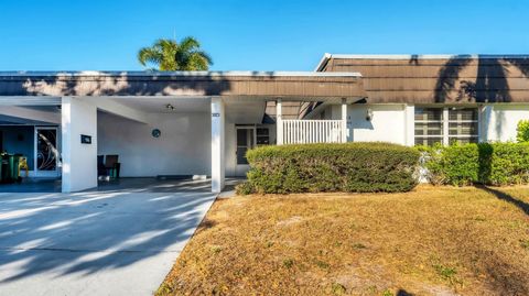 3823 GLEN OAKS DRIVE E 83 SARASOTA FL 34232