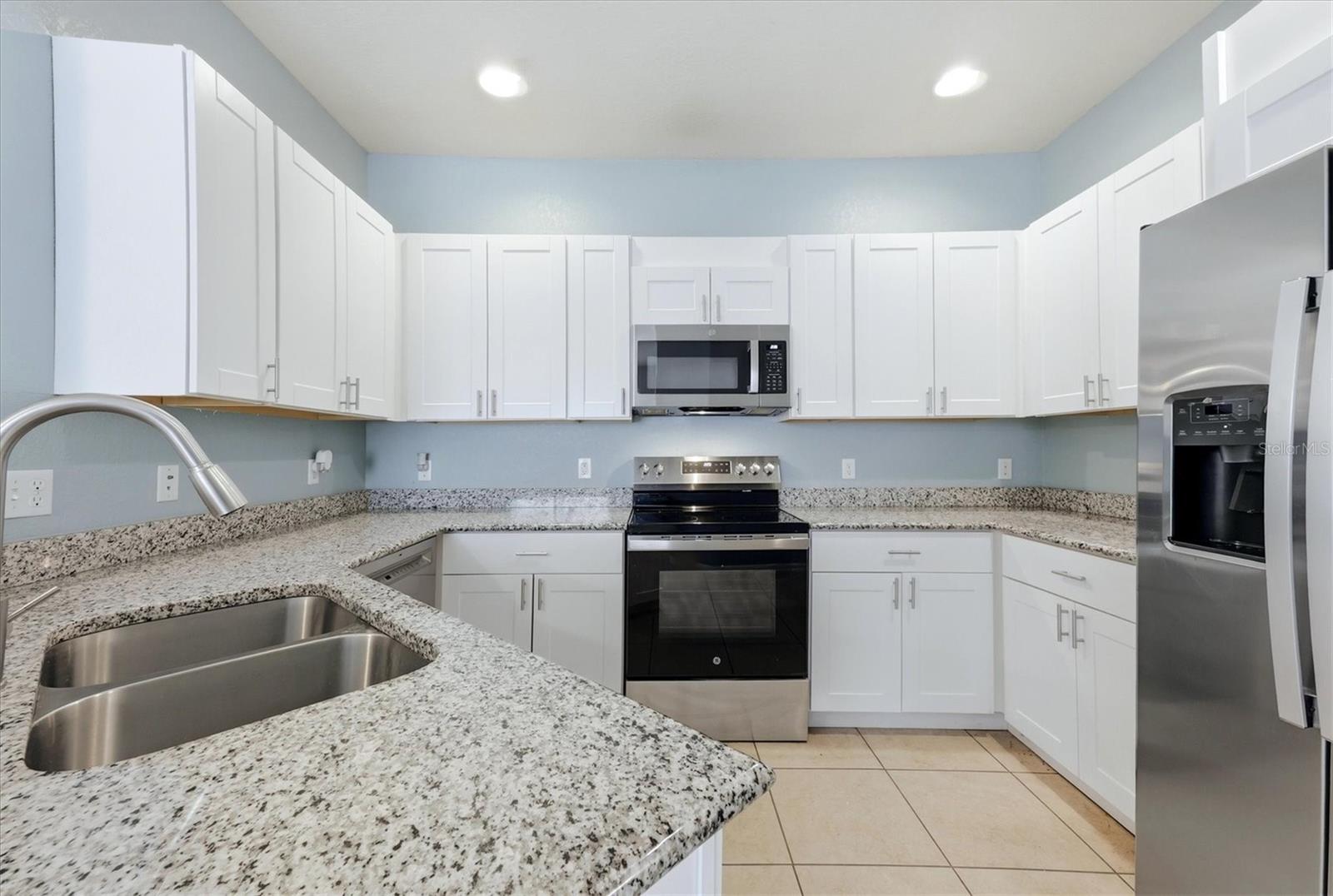11954 TEMPEST HARBOR LOOP, VENICE, FL, 34292 2 11954 TEMPEST HARBOR LOOP