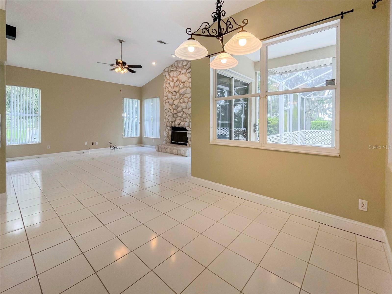 SERENOA - Residential Lease
