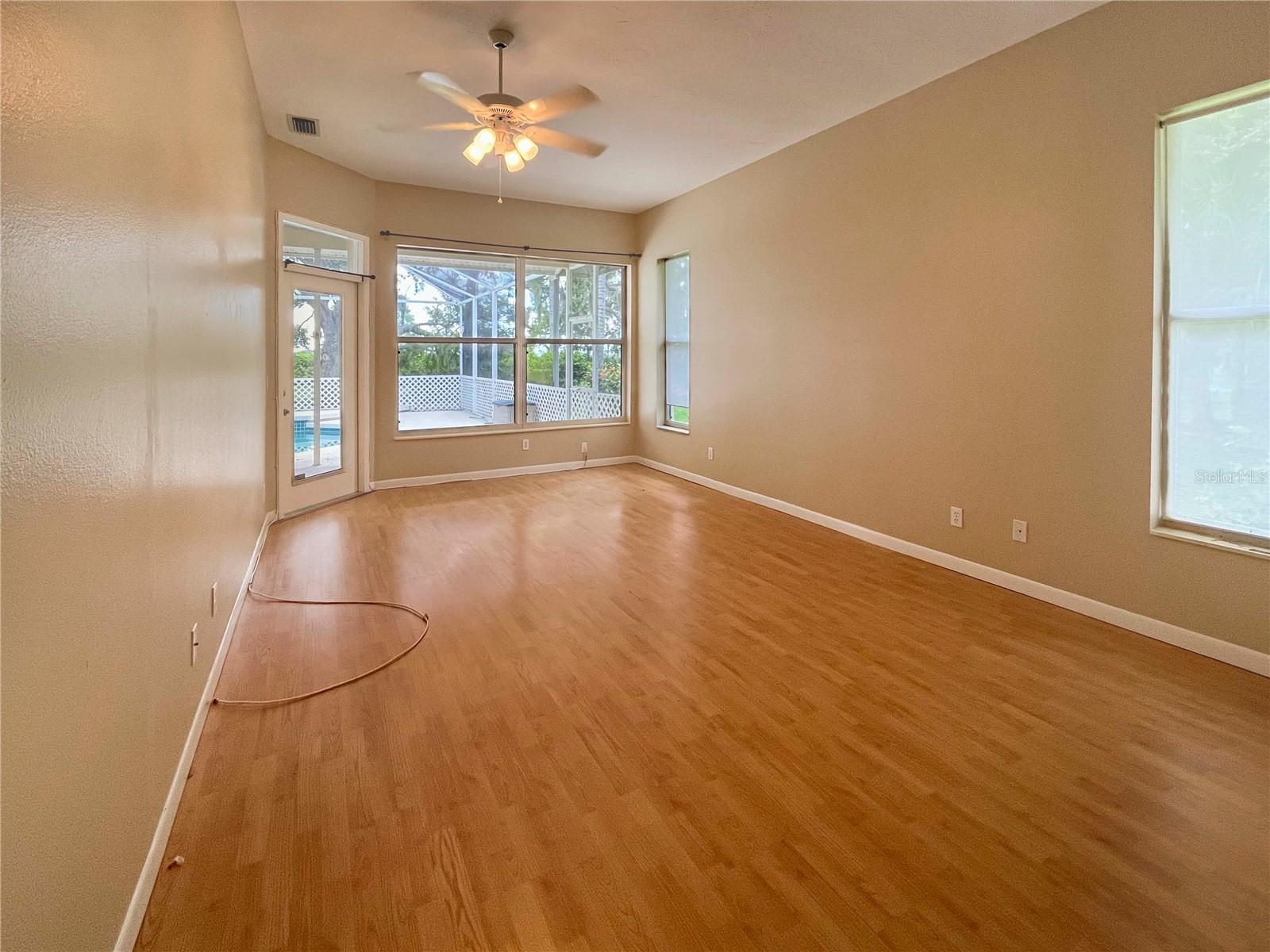 SERENOA - Residential Lease
