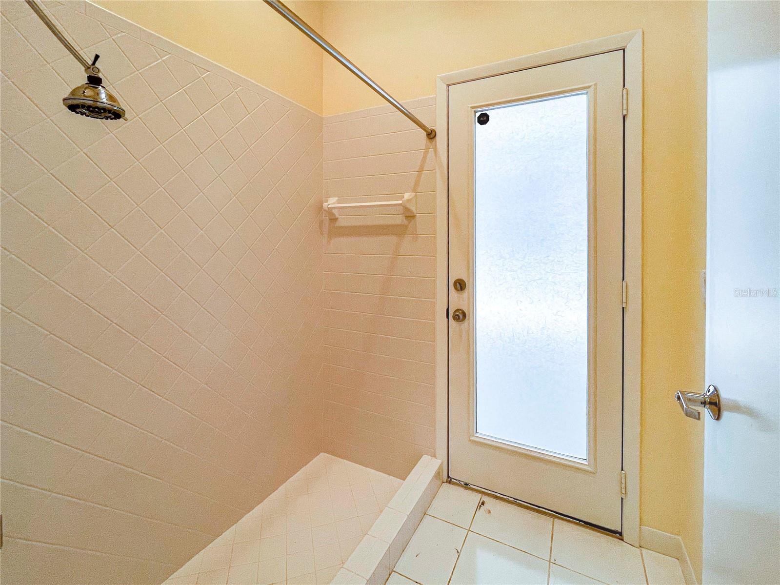 SERENOA - Residential Lease