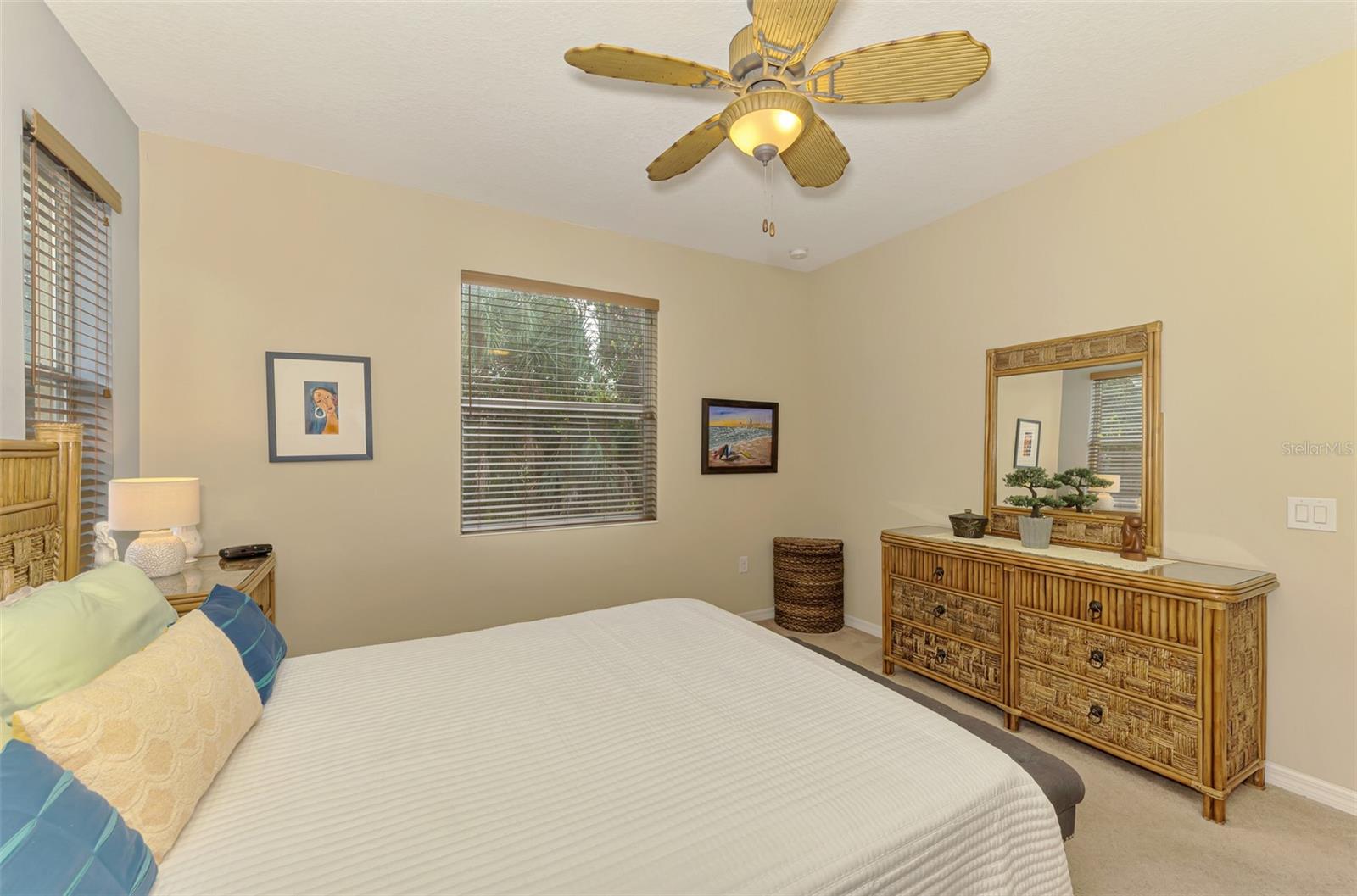 ARLINGTON COVE - Residential